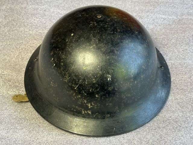 117) Very Nice WW2 British Home Front Bakelite Protective Helmet By G.A. Dunn & Co Ltd Dated 1941 — image 11