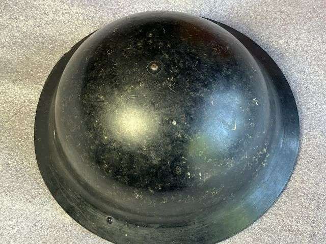 117) Very Nice WW2 British Home Front Bakelite Protective Helmet By G.A. Dunn & Co Ltd Dated 1941 — image 7