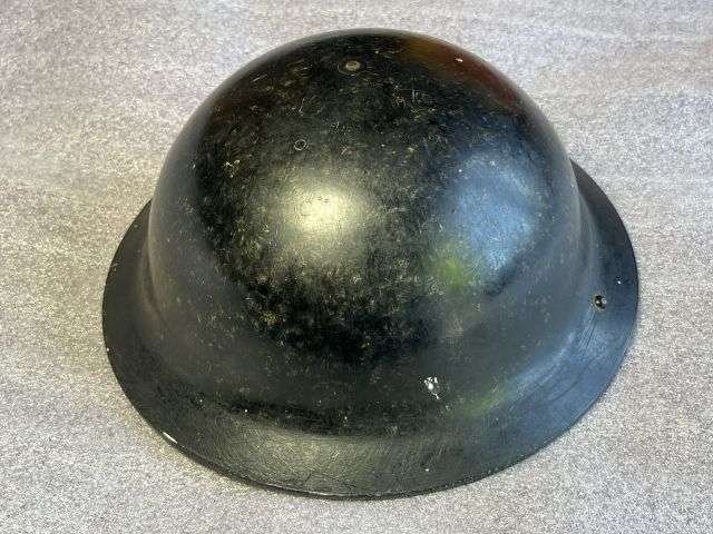 117) Very Nice WW2 British Home Front Bakelite Protective Helmet By G.A. Dunn & Co Ltd Dated 1941 — image 9