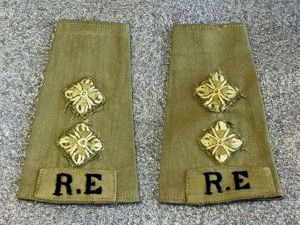 59) Nice Original WW2 British Royal Engineers Lieutenant Rank Slides …