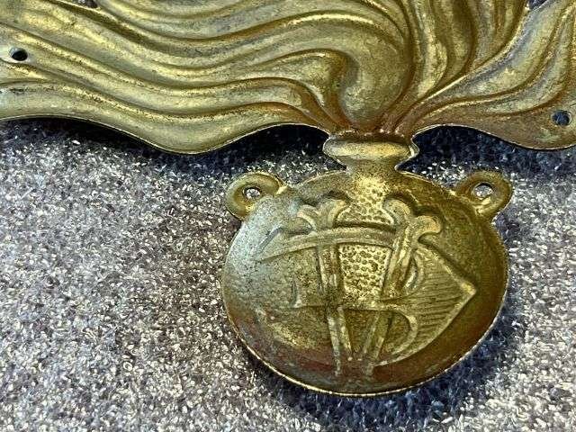 61) Excellent Original WW2 Italian Fascist Military Police Cap Badge — image 2