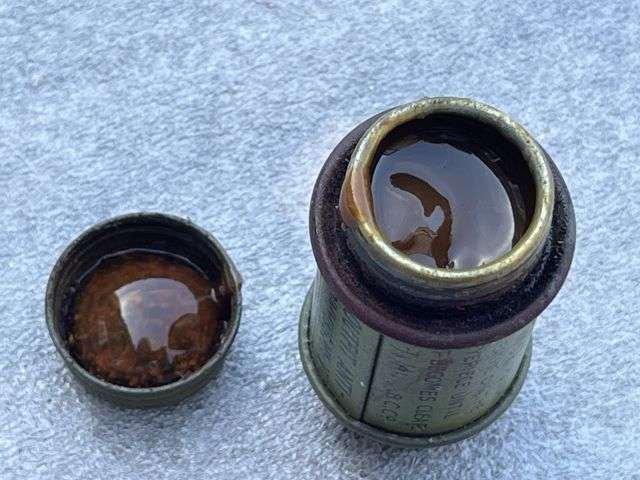 45) Excellent Original 1941 Dated Outfit Anti-Dimming MKV For Respirator — image 3