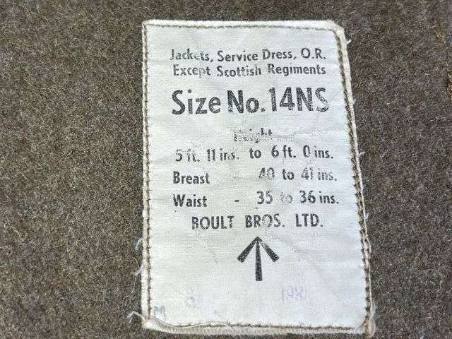 20) Very Nice Original Early WW2 1922 Pattern Service Dress Jacket To The Essex Yeomanry. Large Size 14 Dated Mid 1930s — image 17