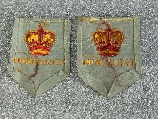33) Excellent Original Post 1952 Pair of British 1st British Commonwealth Division Cloth Badge Pair — image 2
