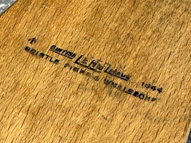 34) Good Clean Original Unissued WW2 British Army Issue Hair Brush Dated 1944 — image 4