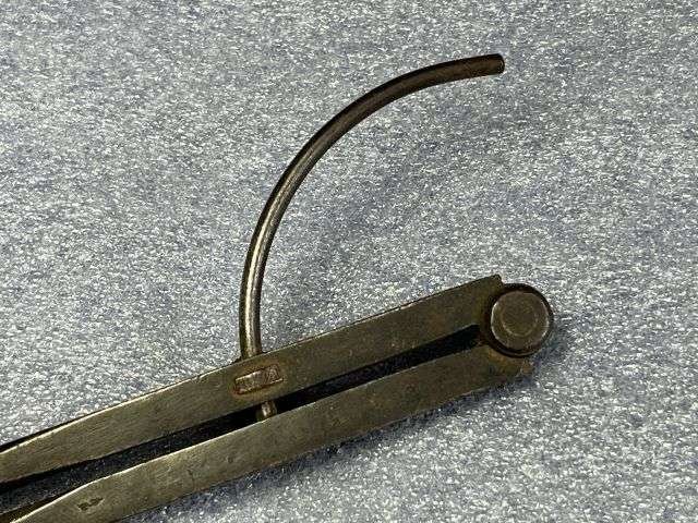 35) Excellent Original WW1 British Army 7 Inch Dividers Dated 1917 — image 3