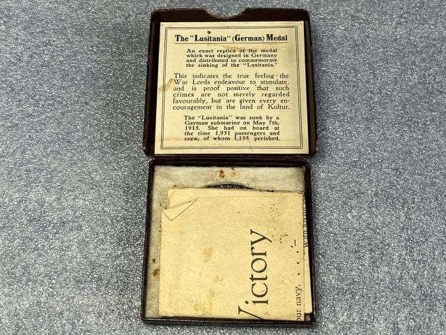 36) Very Nice Original WW1 RMS Lusitania Propaganda Medal In Original Box with Original Certificate — image 11