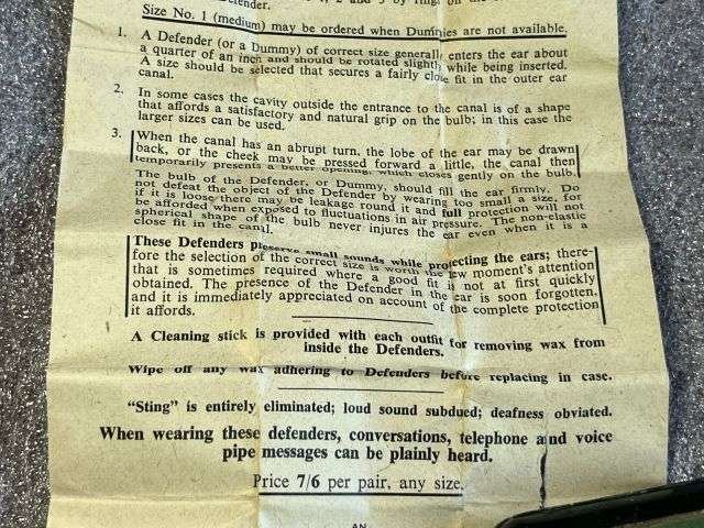 98) Good Original WW2 British Mallock-Armstrong Ear Defenders in Tin As Issued To Army, RAF, RN etc — image 4