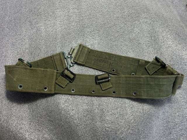 85) Good Original Used Late WW2 Dated 1944 Pat Webbing Waist Belt MECo 1945 — image 4
