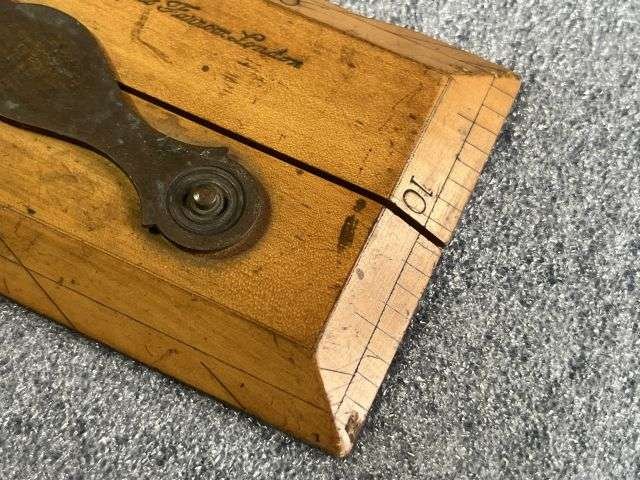 38) Nice Original WW2 RAF Navigators Air Ministry Marked Parallel Rule Dated 1939 — image 3