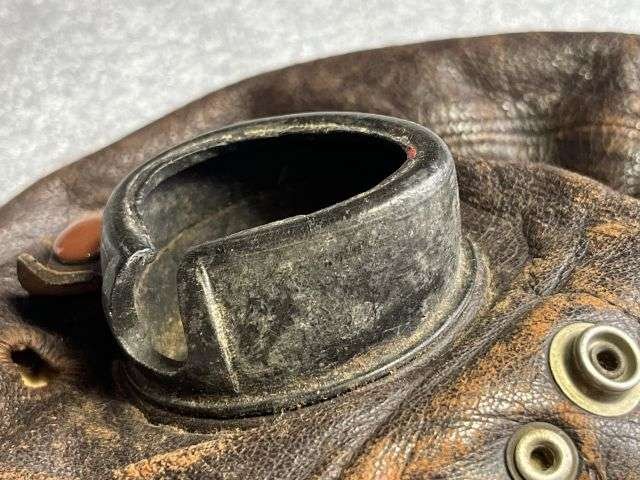 26) Excellent Original Late War Early Post WW2 RAF Late Pattern C-Type Flying Helmet 22C/880 Large Size 4 — image 12