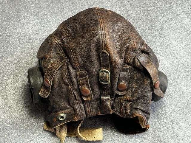 26) Excellent Original Late War Early Post WW2 RAF Late Pattern C-Type Flying Helmet 22C/880 Large Size 4 — image 14