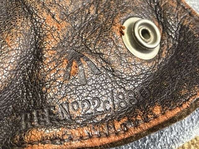 26) Excellent Original Late War Early Post WW2 RAF Late Pattern C-Type Flying Helmet 22C/880 Large Size 4 — image 3