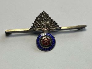 19) Lovely Original WW1 WW2 Sterling Silver Sweetheart Brooch to …