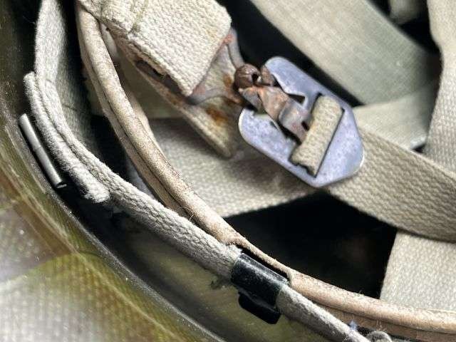 10) Excellent Complete Original 1st Gulf War Iraqi Helmet Battlefield Pick Up — image 2