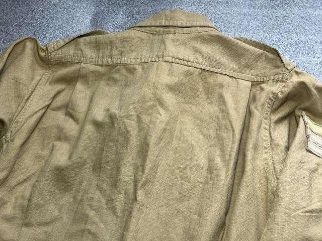 1) Excellent Clean Original WW2 Indian Made British Army Khaki Aertex Bush Jacket Dated 1943 — image 2