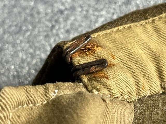 2) Good Original WW2 British Army 1940 Pattern Battledress Blouse Dated 1945 Some Repairs — image 15