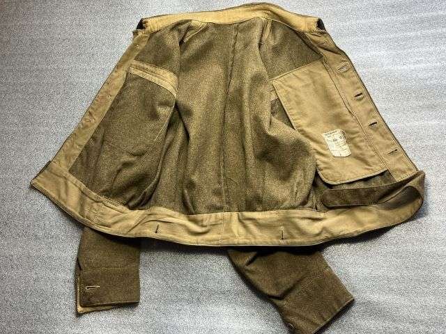 2) Good Original WW2 British Army 1940 Pattern Battledress Blouse Dated 1945 Some Repairs — image 22