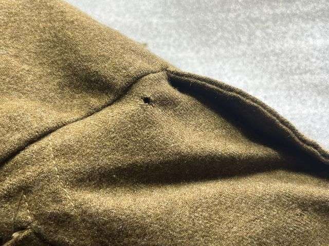 2) Good Original WW2 British Army 1940 Pattern Battledress Blouse Dated 1945 Some Repairs — image 4