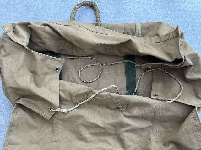 87) Excellent Clean Original Large Heavy Duty WW2 British Officers Campaign Set Storage Bag 1945 — image 5