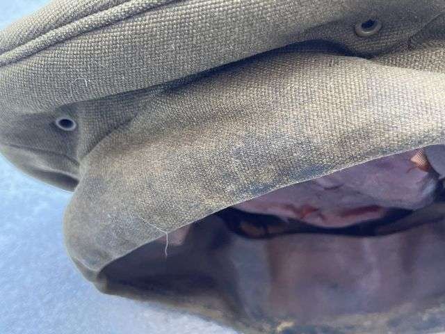 89) Very Tatty Well Used Original WW2 British Army Officers Peaked Cap Ex POW — image 13