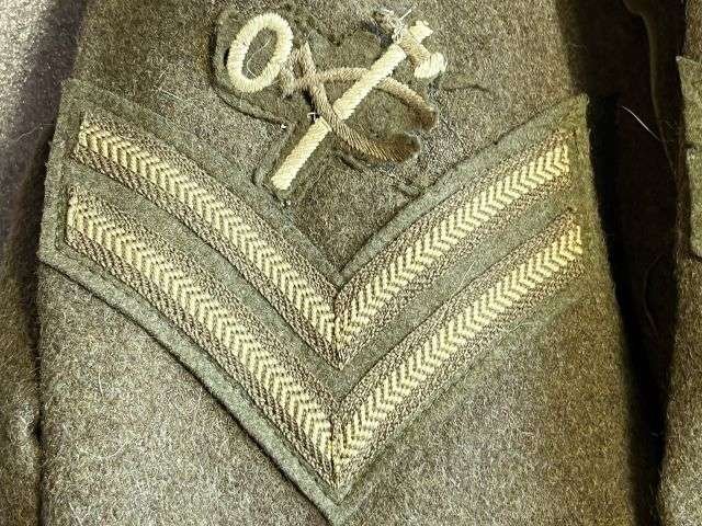 148) Tatty Original British Army 1946 Pattern Battledress Blouse 1948 With Original REME Anti-Aircraft Insignia — image 11