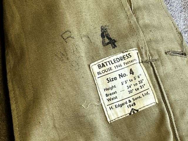 148) Tatty Original British Army 1946 Pattern Battledress Blouse 1948 With Original REME Anti-Aircraft Insignia — image 21