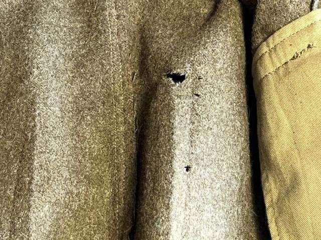 148) Tatty Original British Army 1946 Pattern Battledress Blouse 1948 With Original REME Anti-Aircraft Insignia — image 22