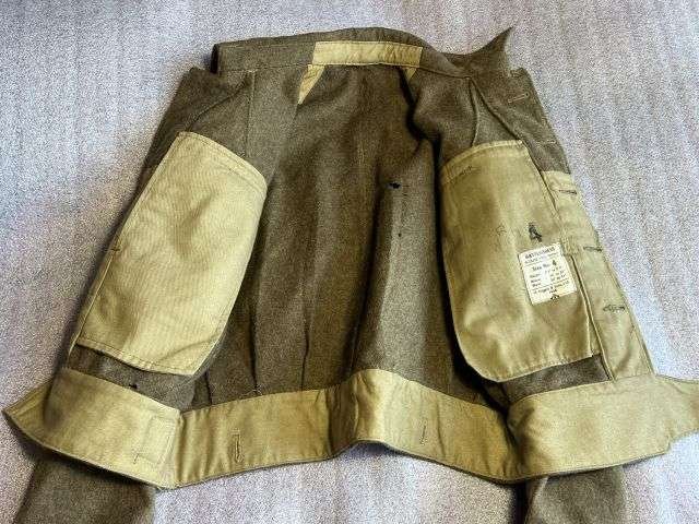148) Tatty Original British Army 1946 Pattern Battledress Blouse 1948 With Original REME Anti-Aircraft Insignia — image 23