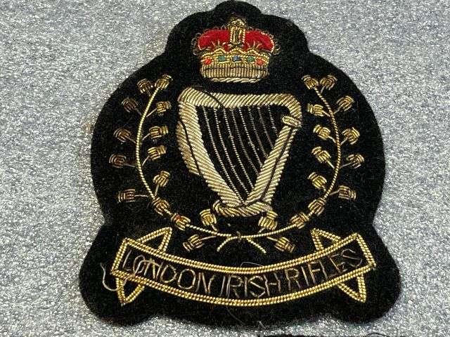 133) Set of 3 Vintage British Army Blazer Badges. ATS. REME & London Irish Rifles. — image 7