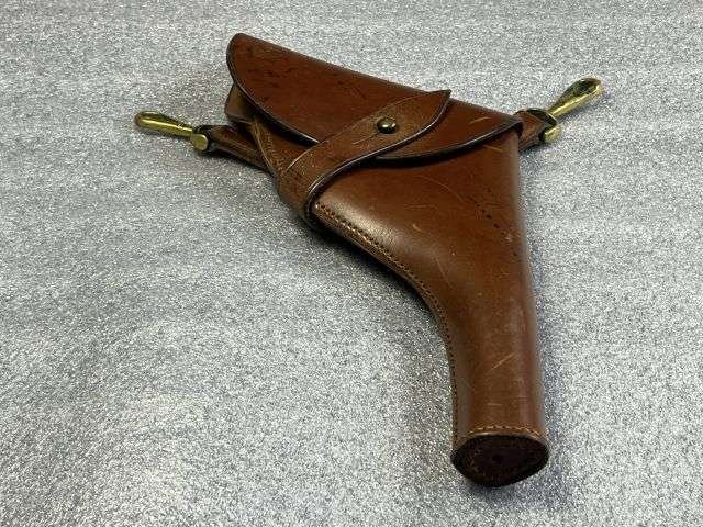 97) Nice Clean Original WW1 WW2 British Army Officers Pistol Holster With Spring Clip Attachments — image 2