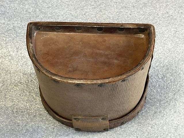 100) Excellent Original WW2 1939 Pattern Half Round Leather Binocular Case. Home Guard Etc — image 11