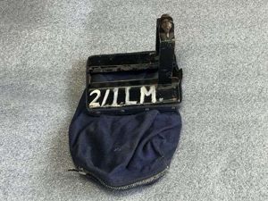 102) Unidentified Vintage British? Army Machine Gun Spent Cartridge Catcher