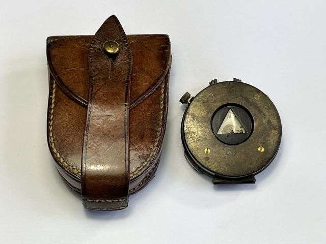 103) Excellent Original WW1 British Officers Verner's Pattern VIII Compass Dated 1918 & Leather Case — image 13