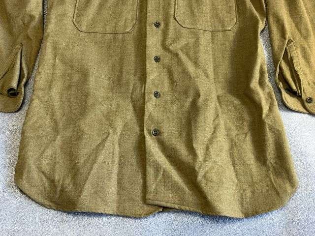 84) Excellent Original 1944 Dated US Army OD Flannel Shirt With Gas Flap — image 23
