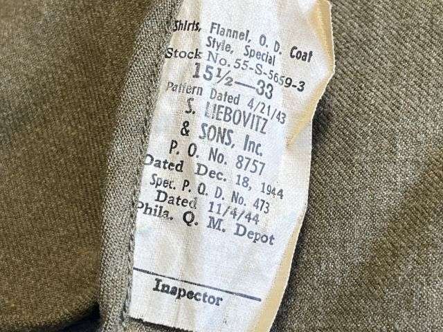 84) Excellent Original 1944 Dated US Army OD Flannel Shirt With Gas Flap — image 4