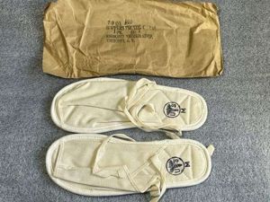 90) Mint Unissued WW2 Era US Hospital Slippers in Original …