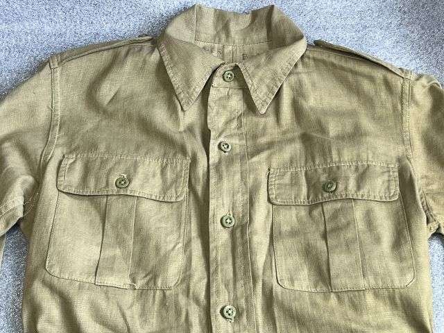 92) Lovely Clean Original WW2 Indian Made British Army Khaki Aertex Bush Jacket With ID & Dated 1942 Also His 1941 Dated Kitbag — image 9