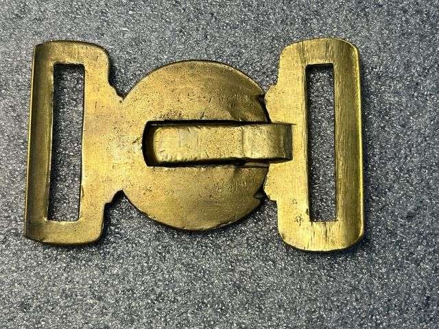 63) Good Original WW1 WW2 Kings Crown Heavy Duty GS Buckle — image 3