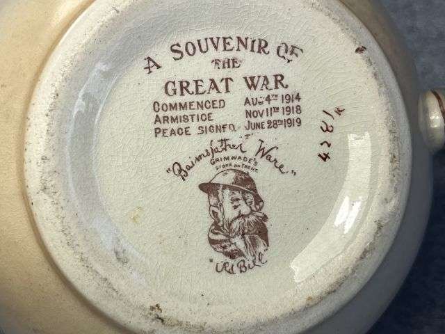 73) Lovely Original WW1 Bruce Bairnsfather Old Bill Teapot & Lid In Great Condition — image 2