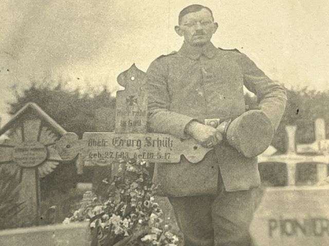 40) Tatty Well Used Original WW1 Imperial German Army Militarpas, Paperwork, Photo & Death Card — image 8