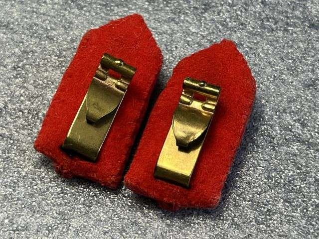 51) Clip On Post WW2 British Staff Officers Clip On Collar Tabs — image 2