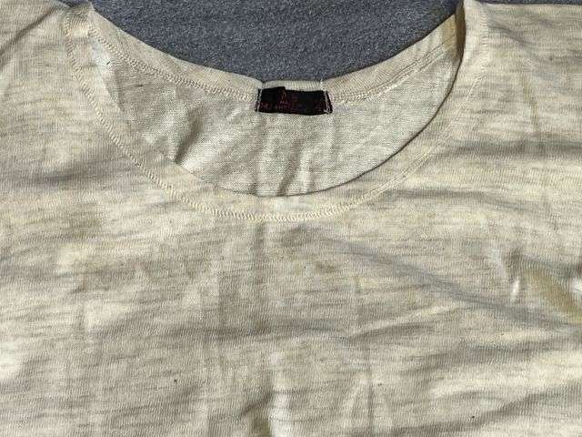 4) Excellent Original WW2 Australian Made British Army Issue Thermal Undershirt Dated 1942 — image 4