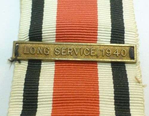 11) Nice Original GRV Special Constabulary Long Service Medal to Sidney C Christmas — image 3