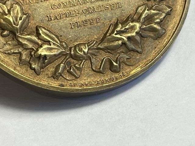 15) Excellent Original WW1 Bronze Medallion The Battle of Jutland To The Glorious Memory of Those Who Fell That Day 31st May 1916 — image 2