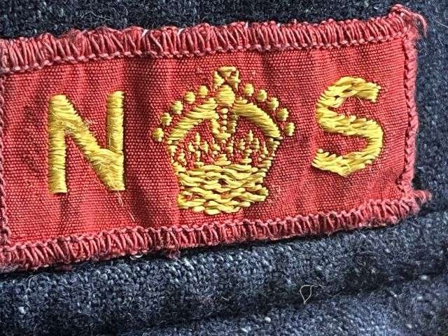 92) Excellent Original 1930s – WW2 Boy Scouts Uniform Shirt 10th Wallington (Holmwood) Surrey Boy Scout Group With 15 Badges — image 6