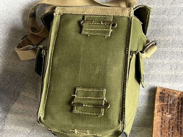 105) Excellent Original British Army MK6 Lightweight Respirator & Haversack 1950s — image 29