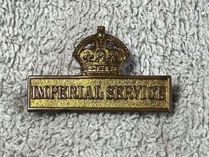 76) Nice Original WW1 Imperial Service Pin Back Badge