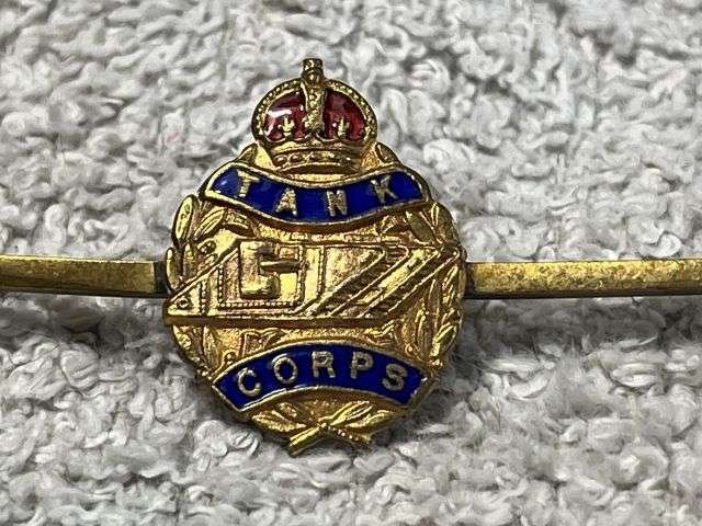 80) Lovely Original WW1 Pin Back Sweetheart Brooch To The Tank Corps — image 3