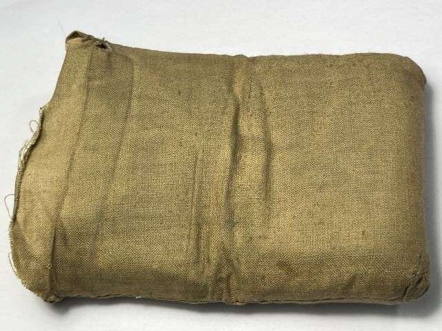 50) Good Original WW2 British Army First Field Dressing Dated 1940 — image 2